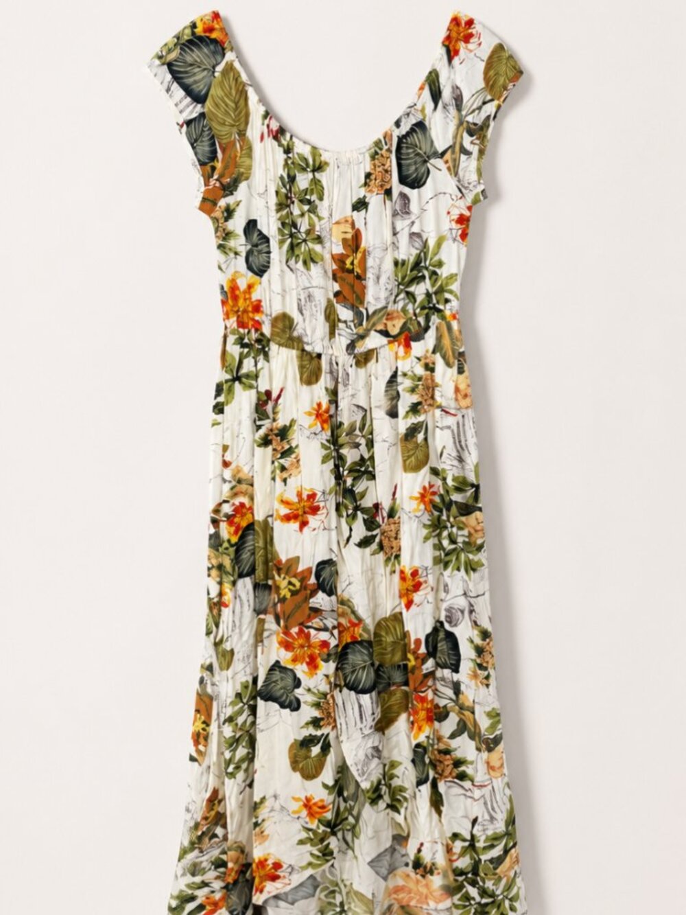 Floral Scoop-Neck Maxi Dress in Ivory and Green XXL